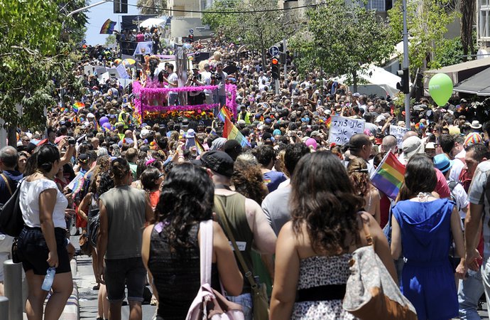 gay_pride_tel_aviv.jpg